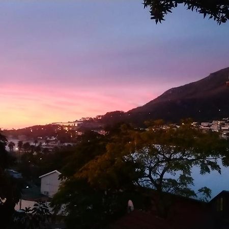 Independent Quaint Flat, Close To Beach Apartment Cape Town Luaran gambar