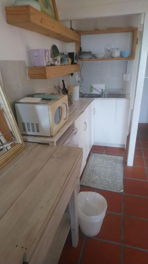 Independent Quaint Flat, Close To Beach Apartment Cape Town Luaran gambar